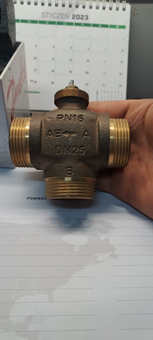 Danfoss Zawór regulacyjny VMV DN 25