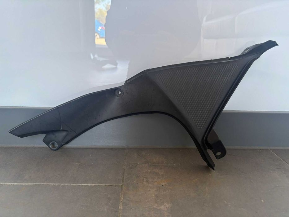 Prawe wypełnienie czaszy Osłona Owiewka Yamaha YZF-R125. 08-20 [5]