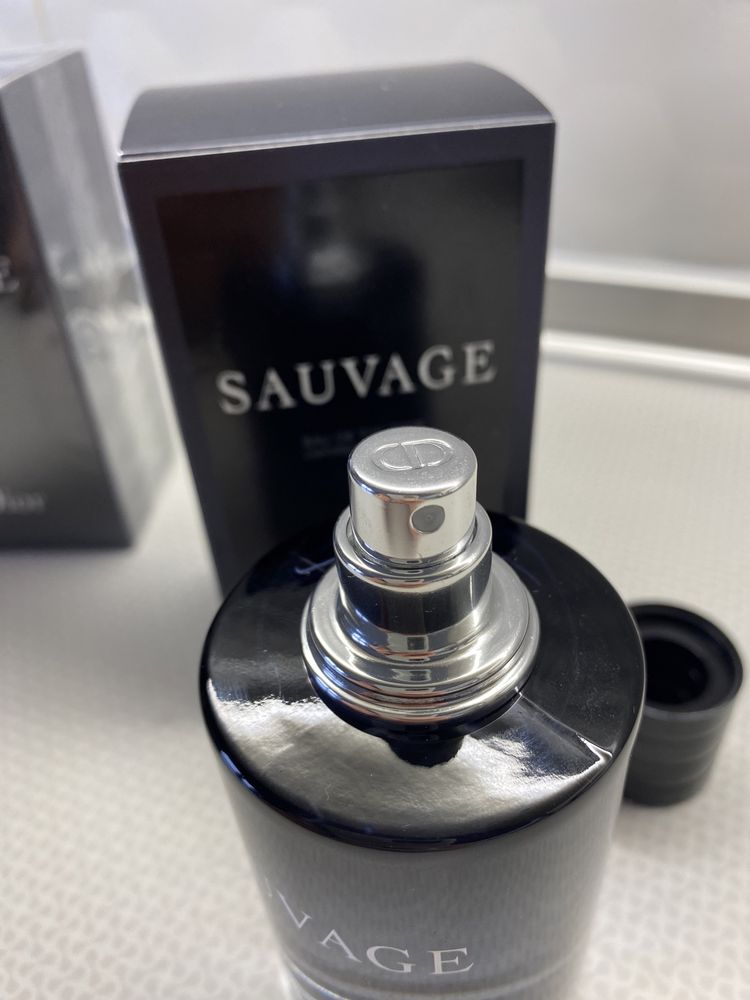 Туалетна вода Dior Sauvage