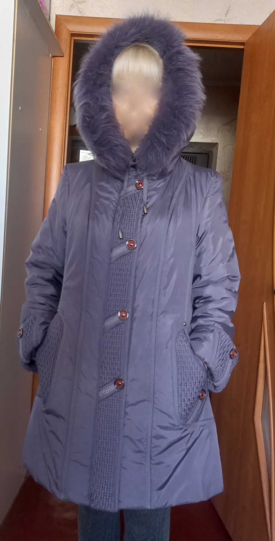 Женская зимняя курточка.