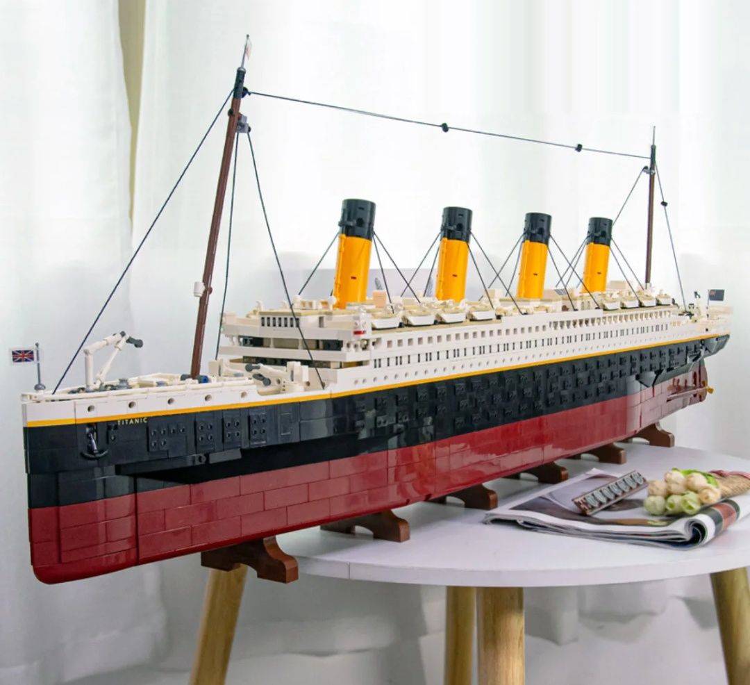 Конструктор 68036 "Корабль Титаник, Titanic", 9090 дет.