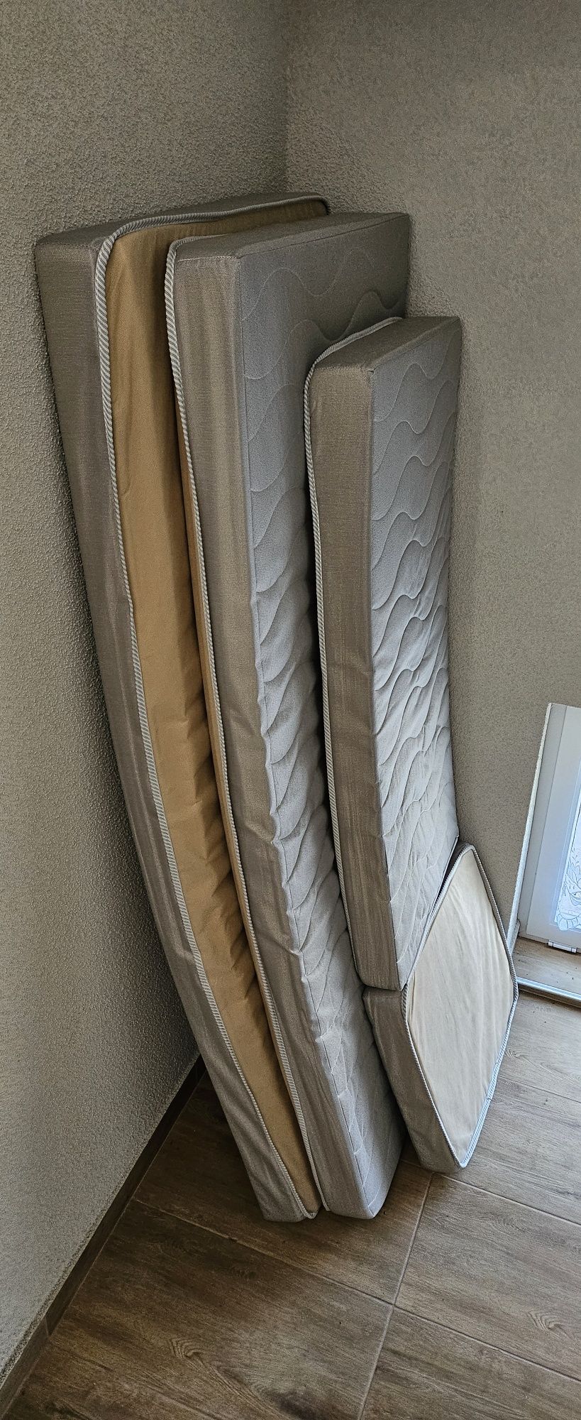 Materace nowe do Kampera Benimar Tessoro T463