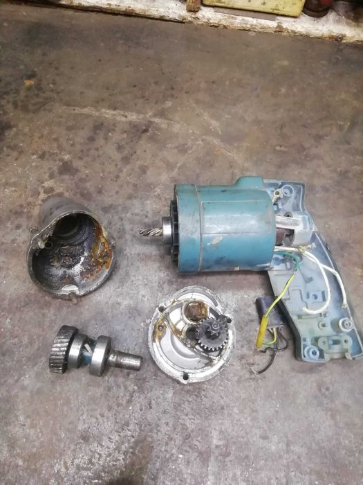 Старинная советская дрель для хобби миксер антикварный перфоратор СССР