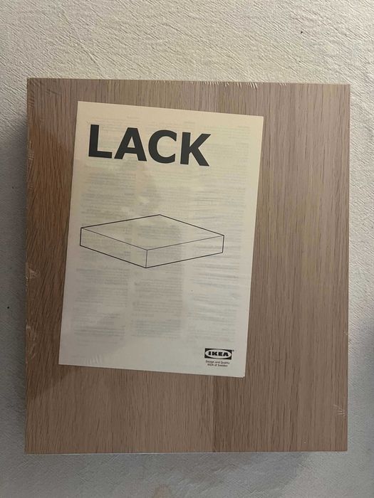 Estante castanha LACK ikea