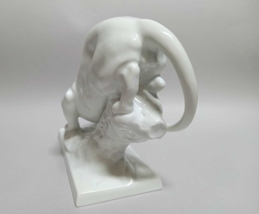 Biała pantera, figurka, proj. Erich Oehme,  Miśnia Meissen