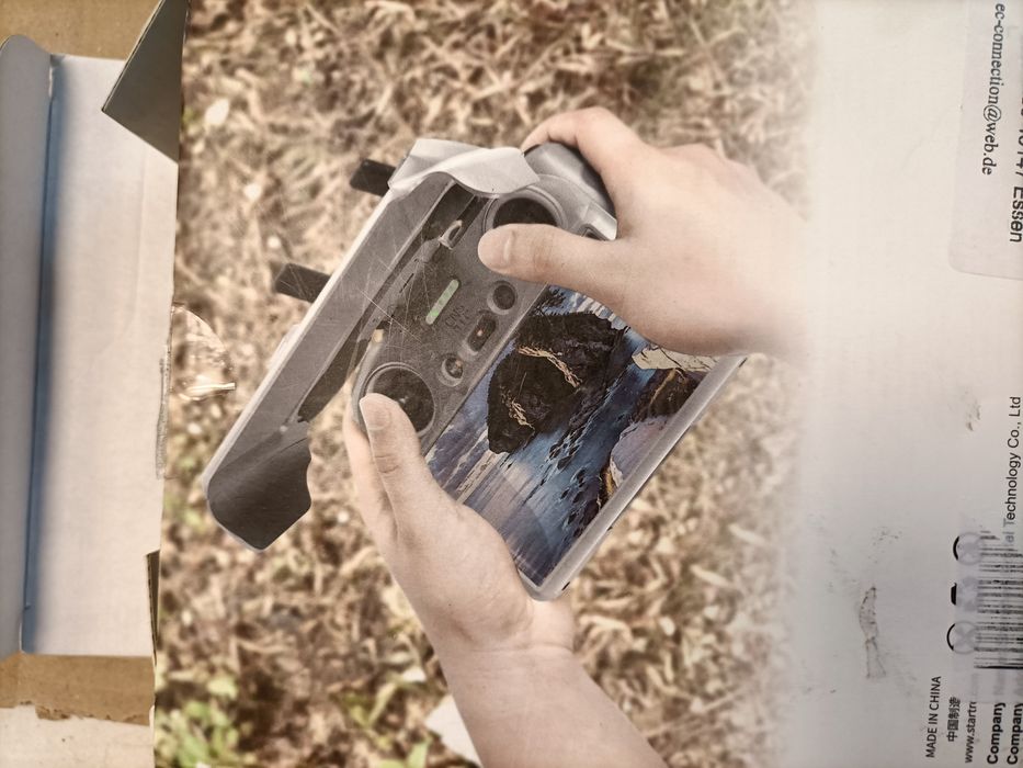 Osłona przeciwsłoneczna dwa w jednym do kontrolera drona