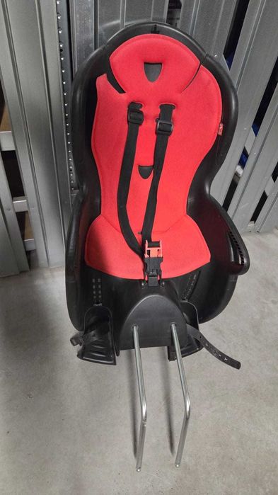 Fotelik rowerowy Hamax Kiss  + 2x adaptery na ramę