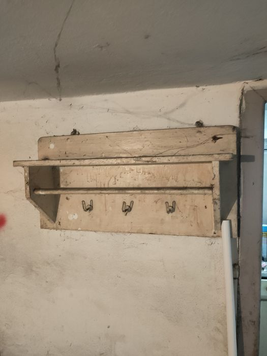 Półka stara kuchenna