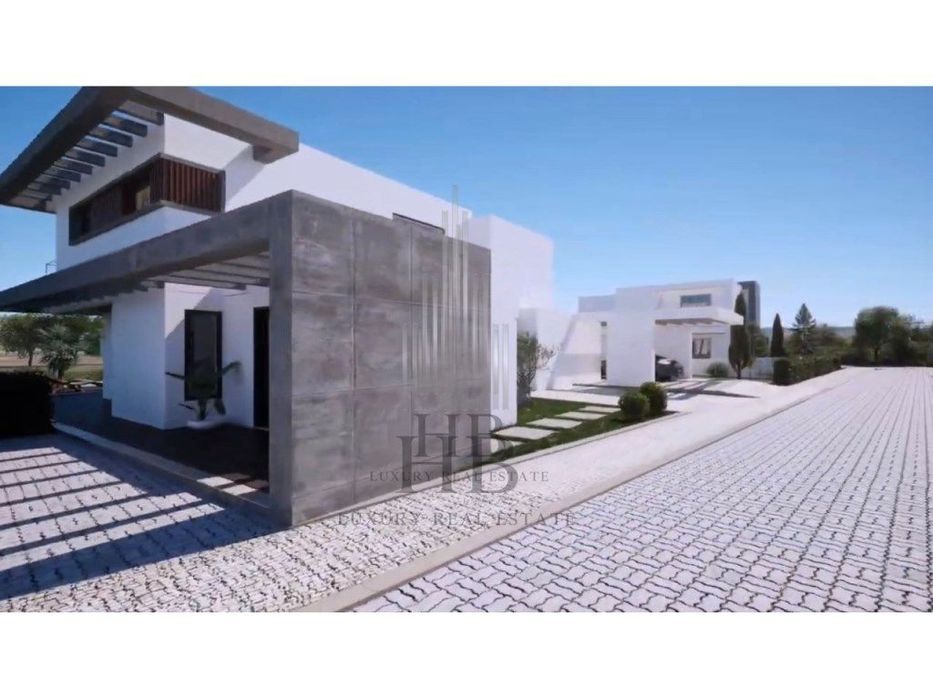 Moradia T4 de Luxo com Jardim | Assafora | Sintra
