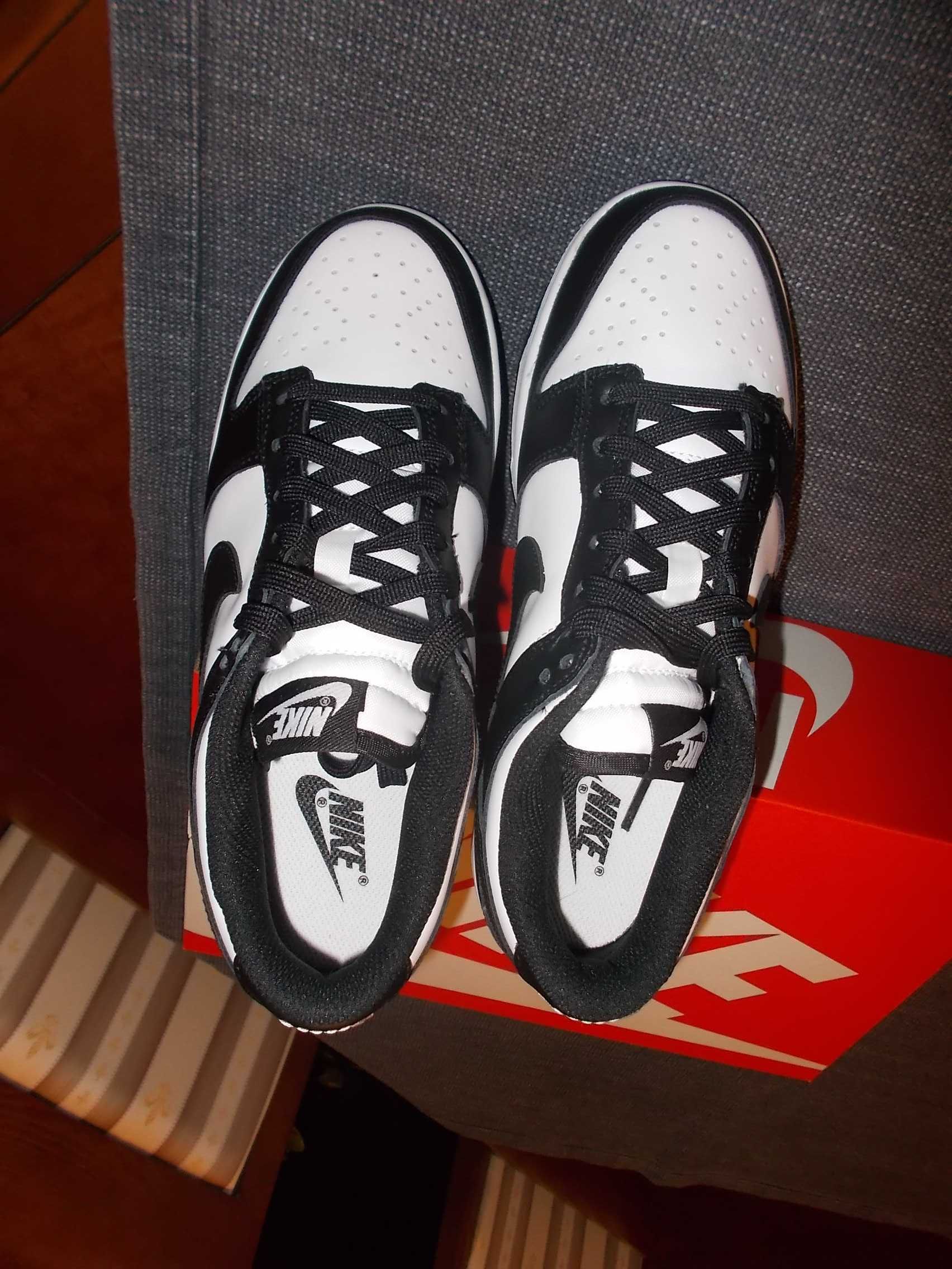 (roz. 39 -25 cm) Nike Dunk Low Black White 2021 Jordan 1 Dunk Panda