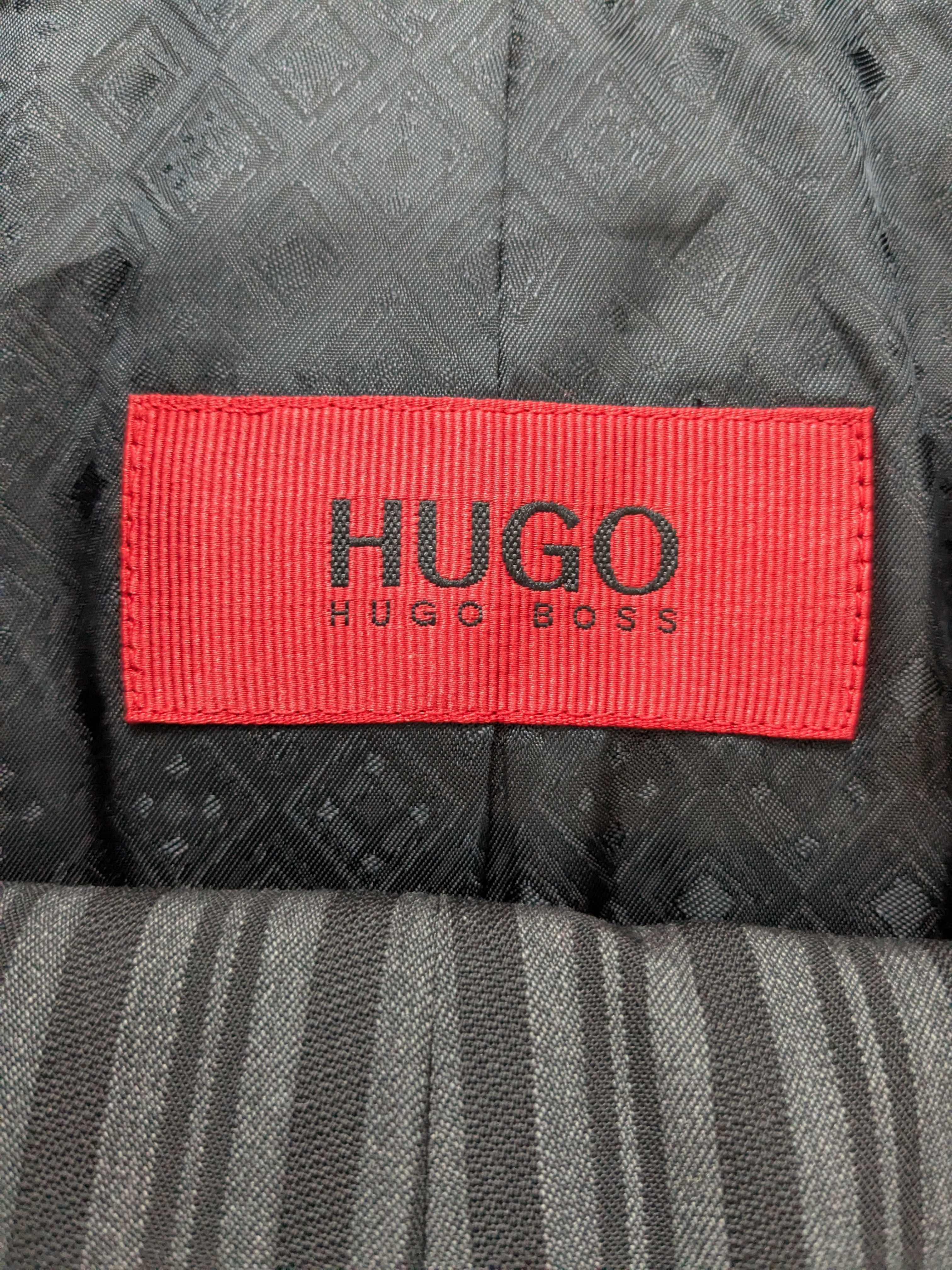 Garnitur wełniany Hugo Boss rozm. 98