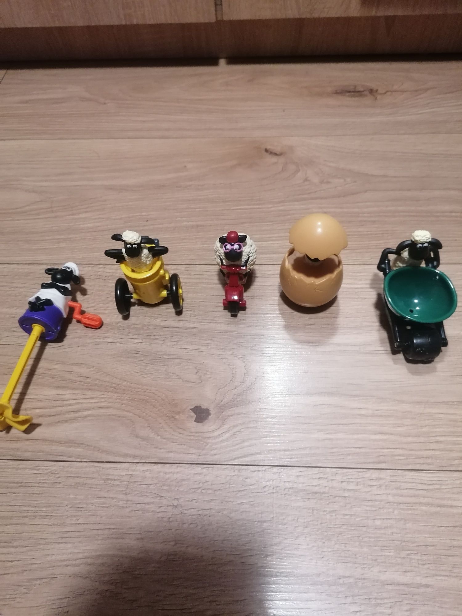 23 figurki Mc Donald