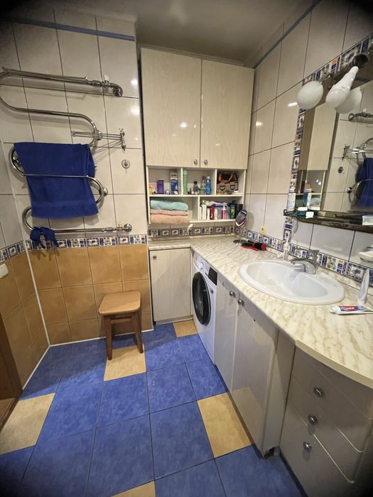 Продам 3комнатную квартиру в центре с АГО(Sher)