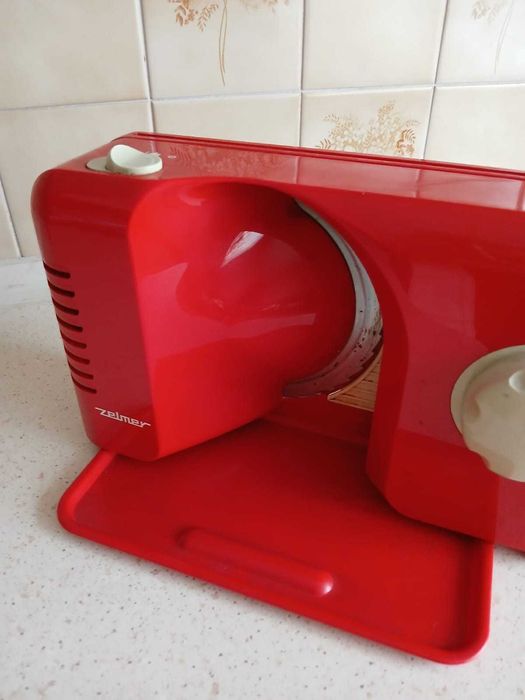 Krajalnica elektryczna