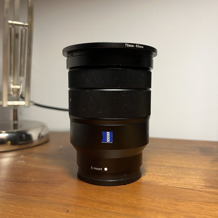 Sony Zeiss f4 16-35mm OSS T*