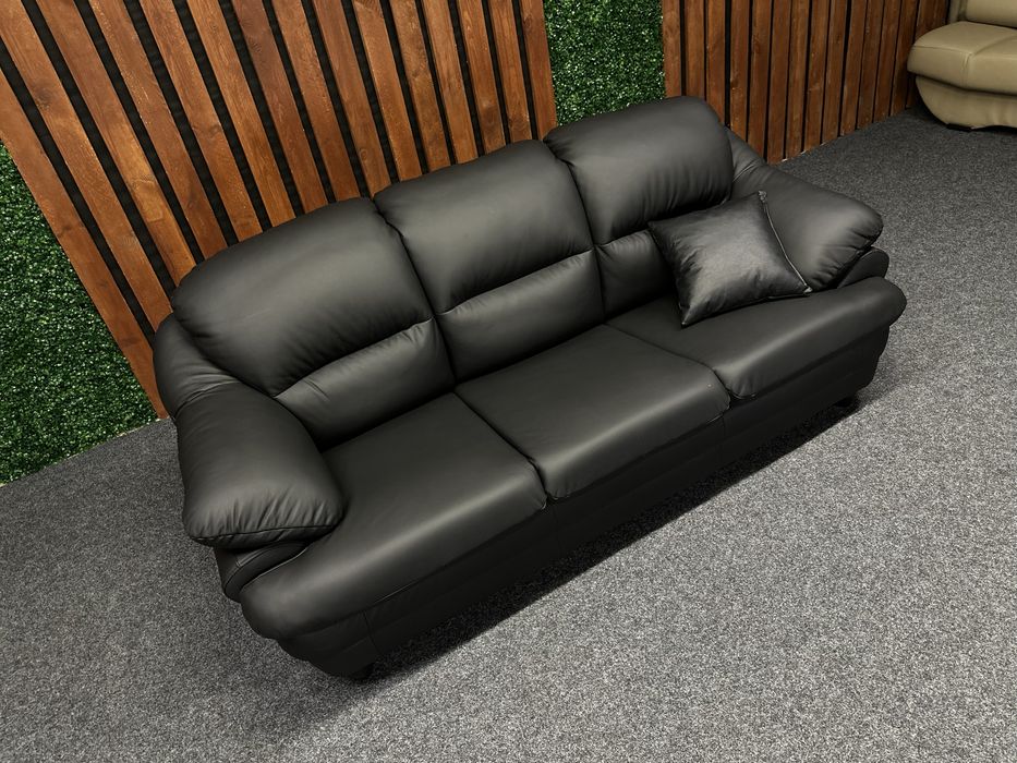 НОВИЙ розкладний шкіряний диван. Кожаный, кожа. Бельгия. Новый.