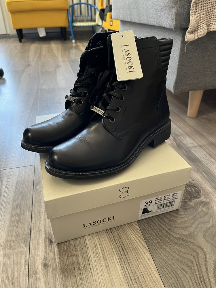 Buty zimowe damskie Lasocki NOWE z metką 39