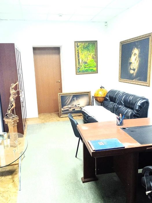 Продам офіс в центрі міста, пр. Аерокосмічний , 1 , Метро Левада, VG