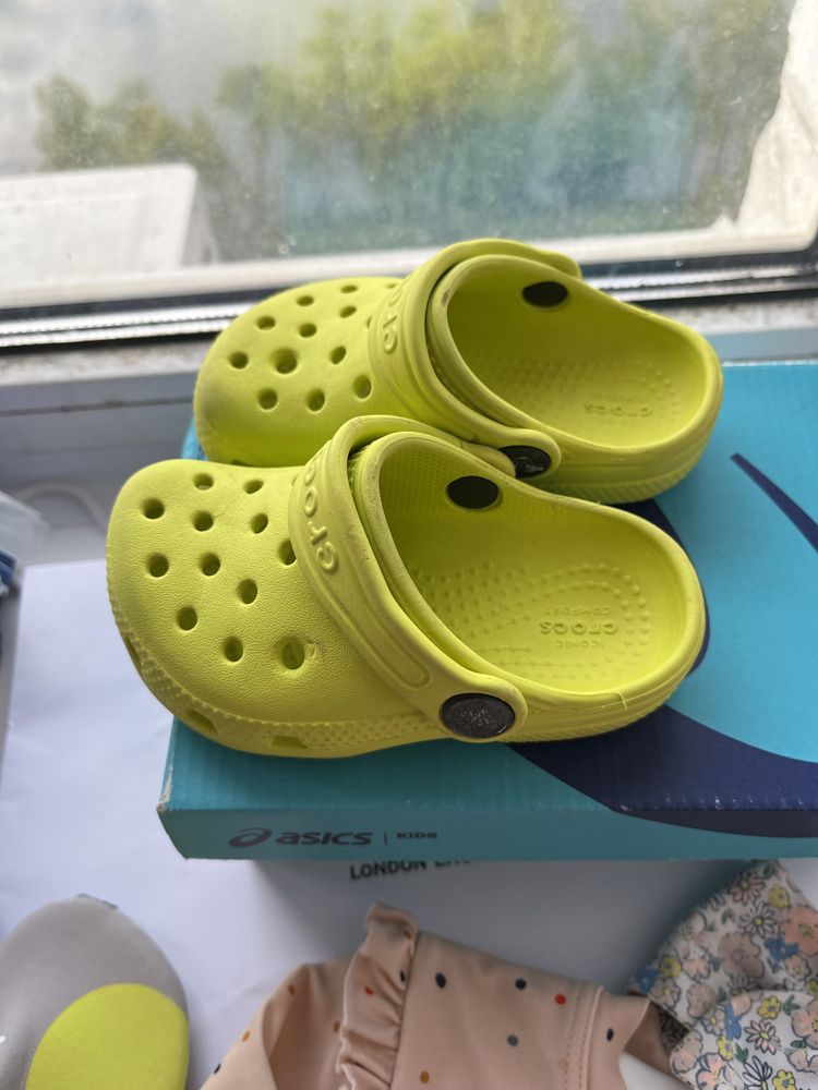 Crocs дитячі