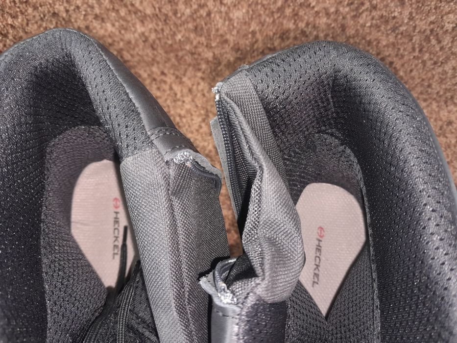 Черевики , берци з захистом Uvex Heckel S-3 43,42 розмір.