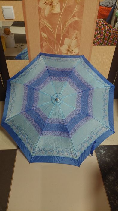 Зонт, парасолька напівавтомат