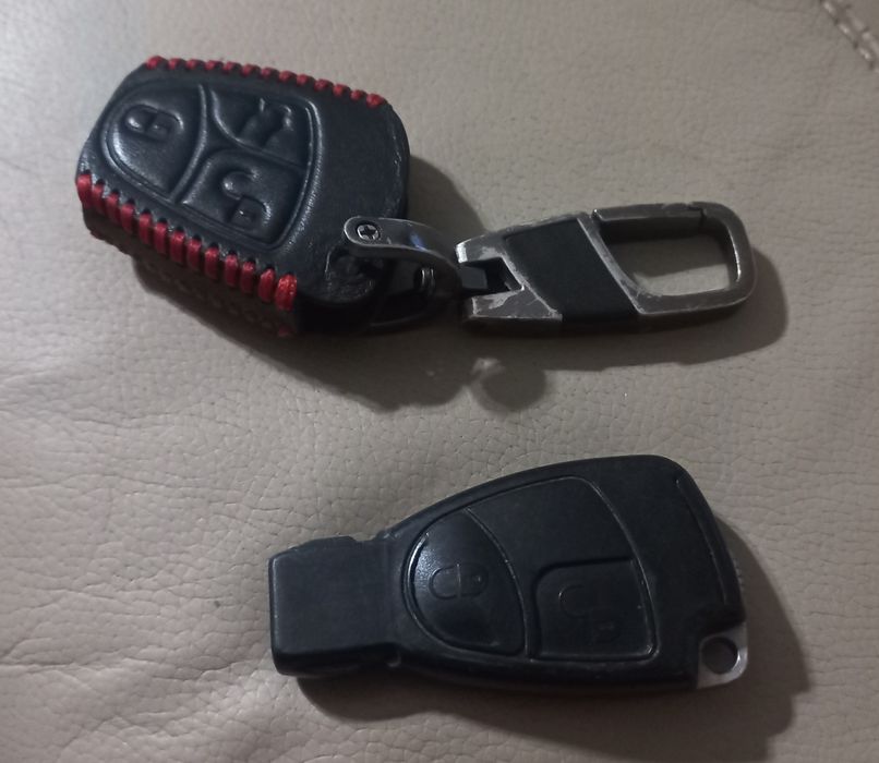 Porta-chaves Mercedes
