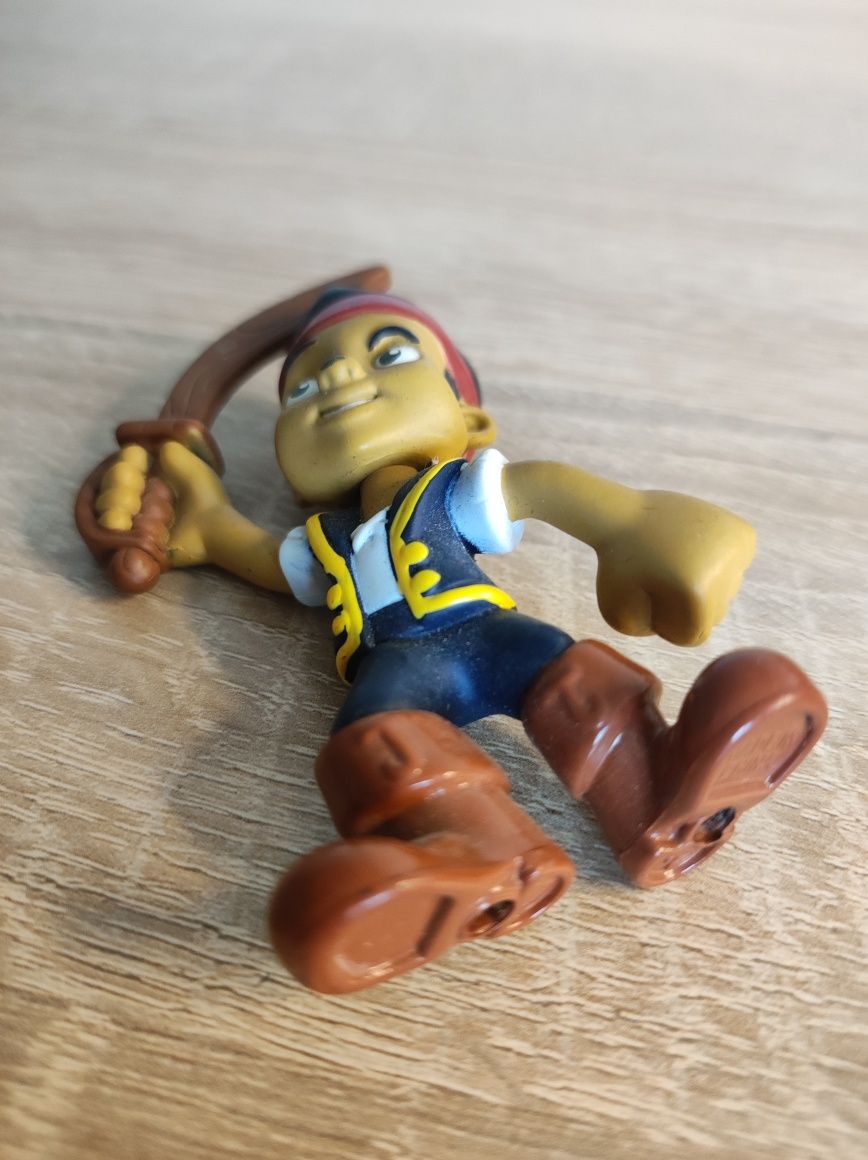 Figurka Jake z bajki Jake i Piraci z Nibylandii