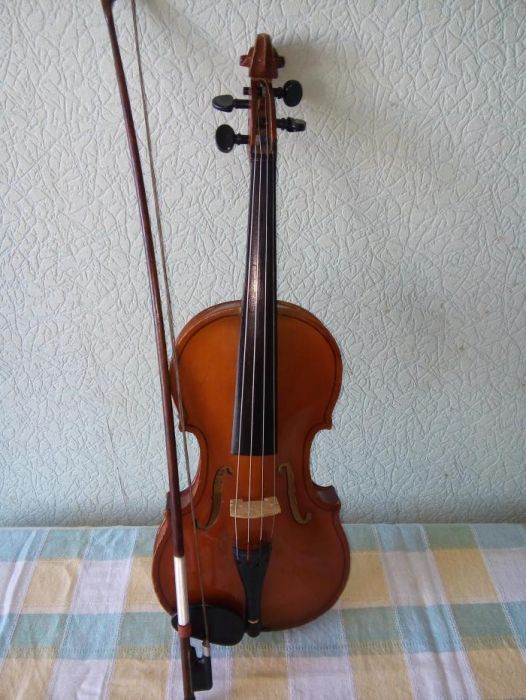Скрипка для ДМШ 1/2 или 1\4