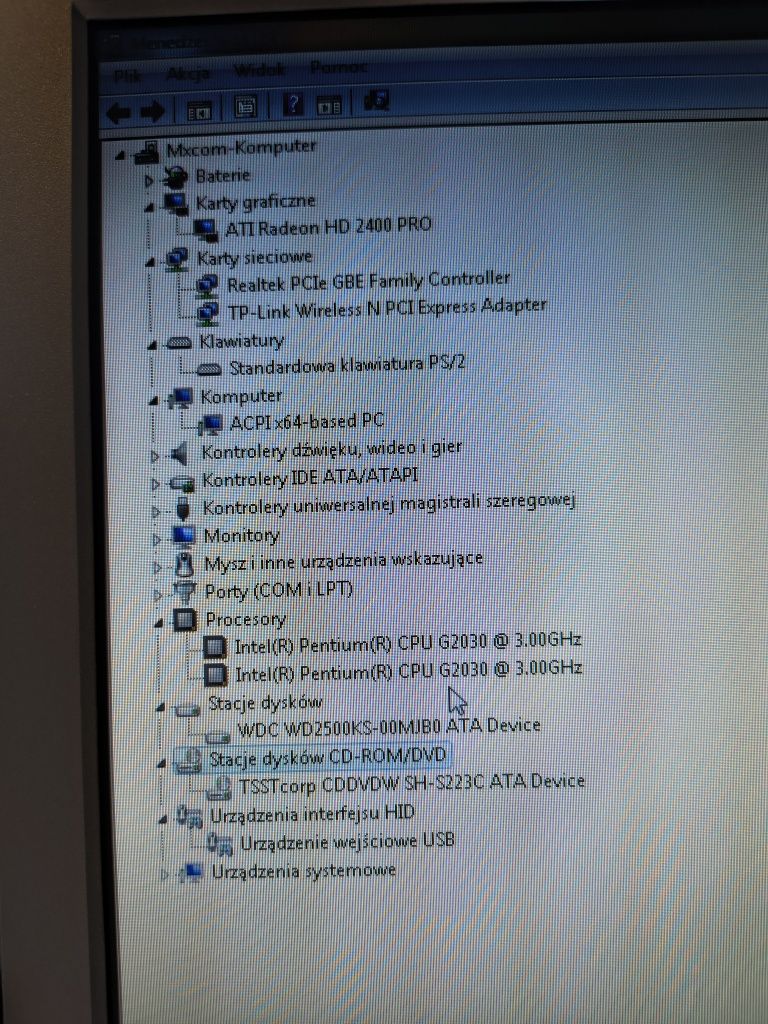 Komputer stacjonarny + Monitor + klawiatura + głośniki