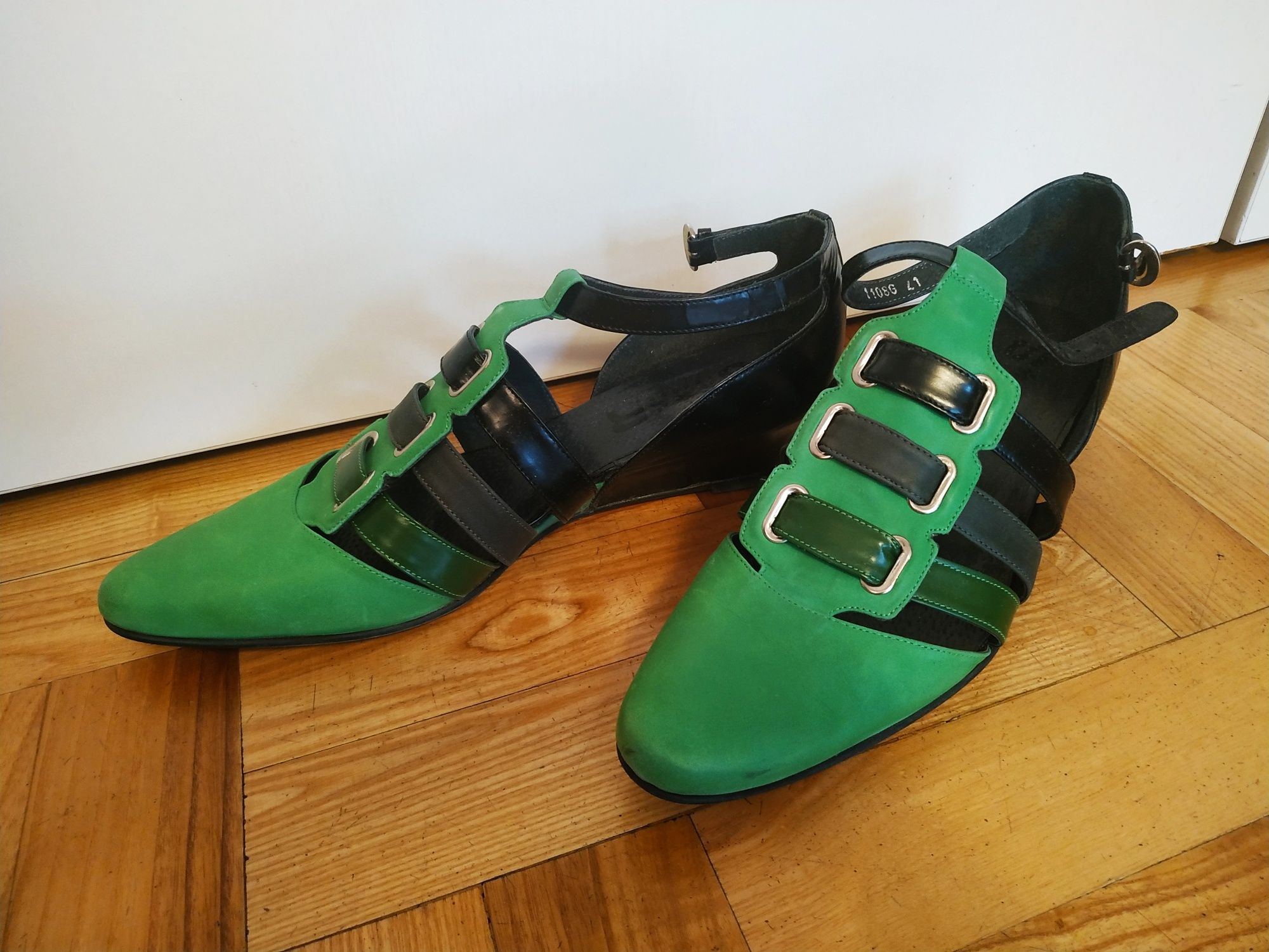 Buty Swear London rozmiar 41, dł. wkładki 27 cm
