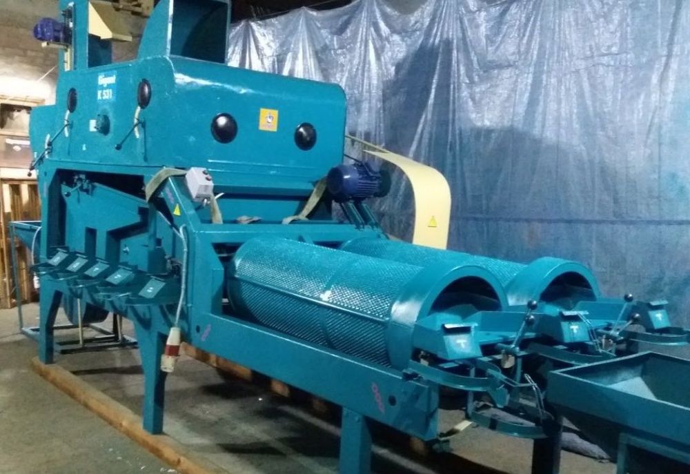 Зерноочисна техніка,запчастина,будівництво ангарів  та інше.