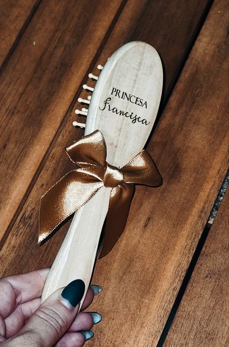 Escova de criança personalizada