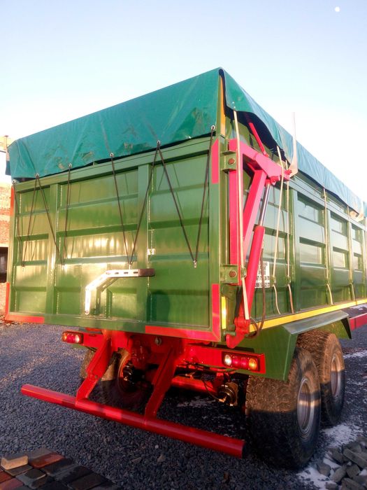 Тракторний самосвальний причіп 2НТС16.  2ПТС9 16 т.