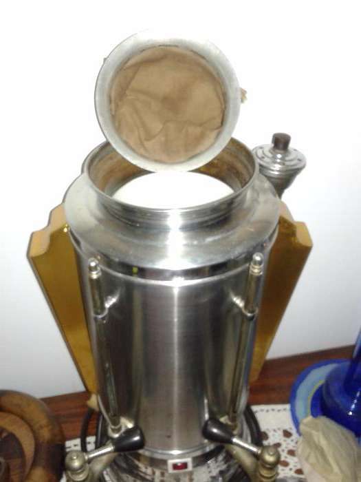 Maquina para cafe de saco com cuba em esmalte