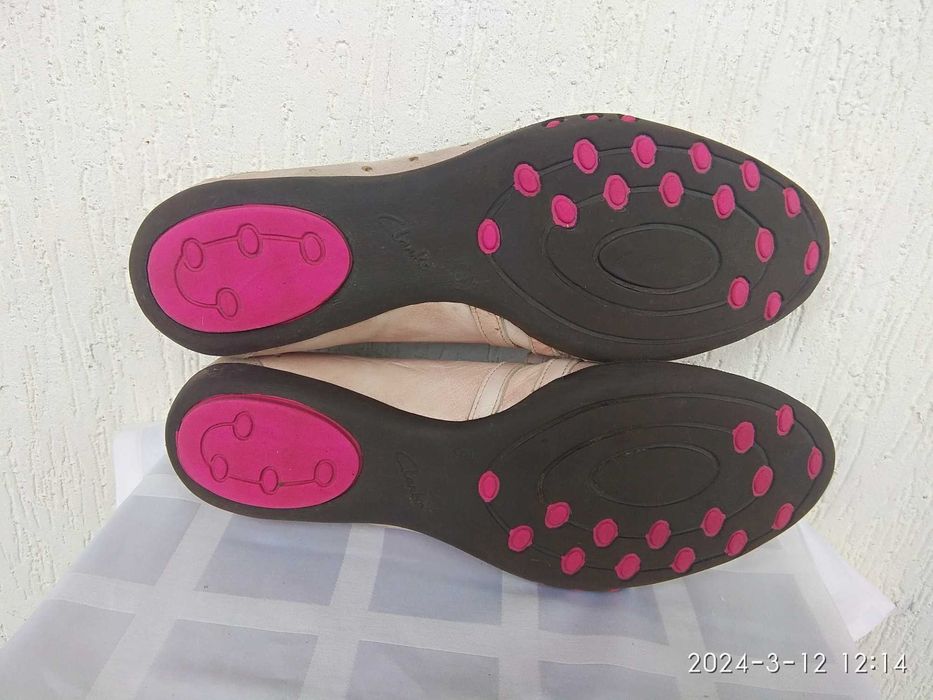 Кожанние туфли,балетки Clarks р.41-41.5