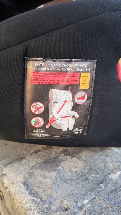 Дитяче автокрісло VITO (15-36 кг)