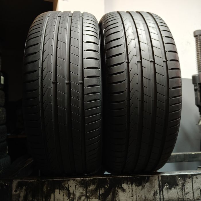 225/45/18 Sprzedam parę opon letnich Pirelli