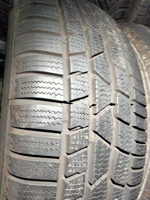 215 60 R16 Continental