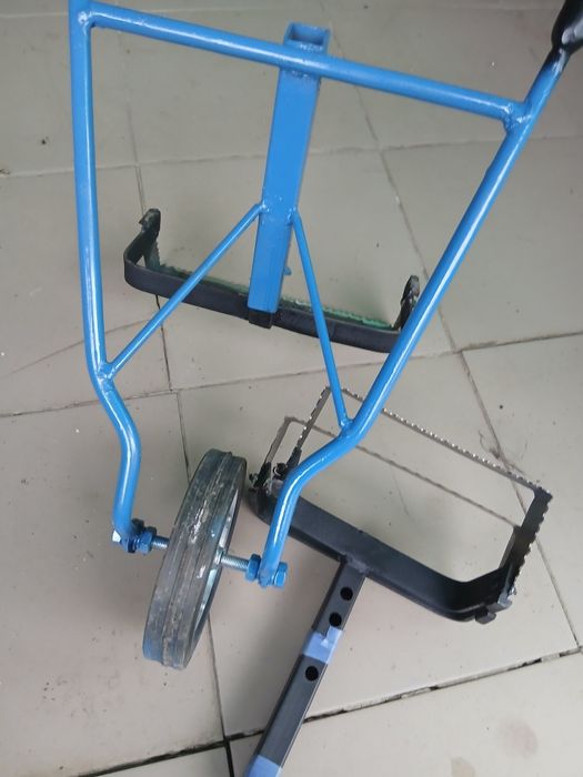 Плоскоріз прополювач ручної роботи із 3-ма змінними лезами