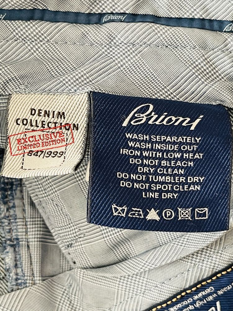 Джинсы оригинал Brioni размер 34