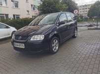 Volkswagen Touran w wersji 7 osobowej