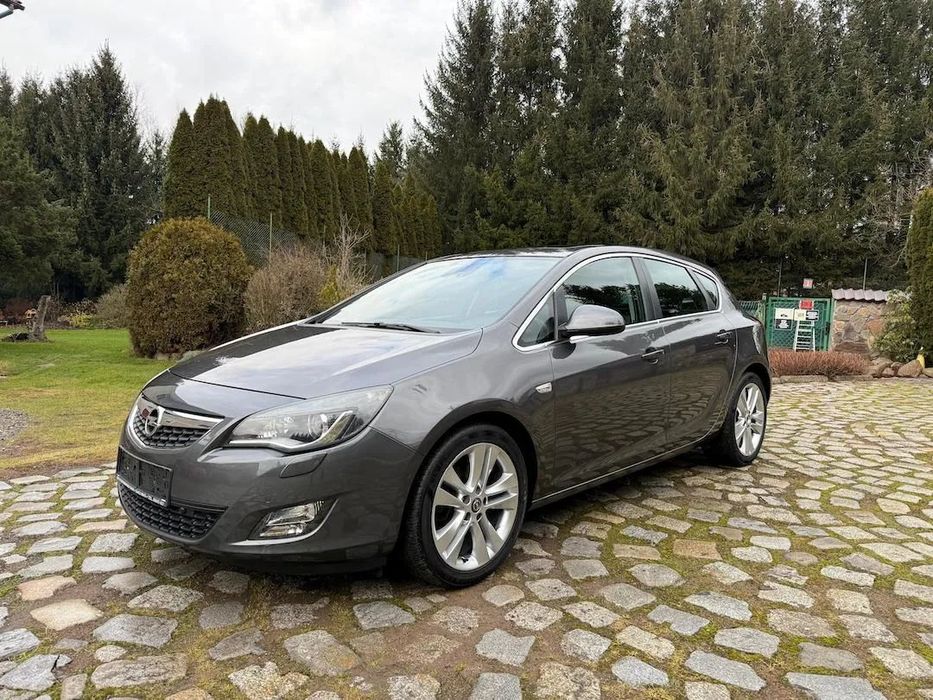 Opel Astra nowe sprzęgło i koło dwumasowe