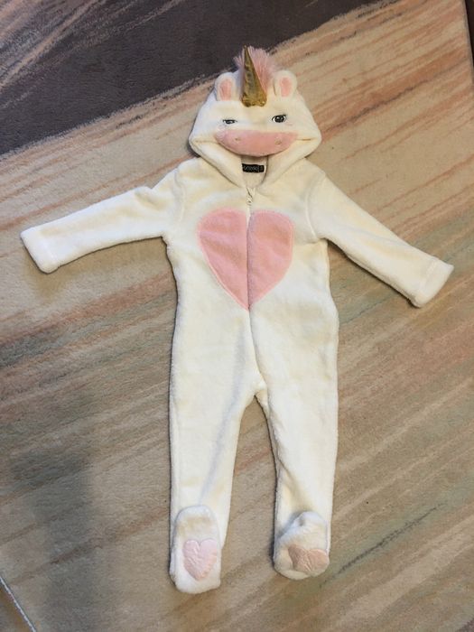 Jednorożec kombinezon pajac strój biały 80