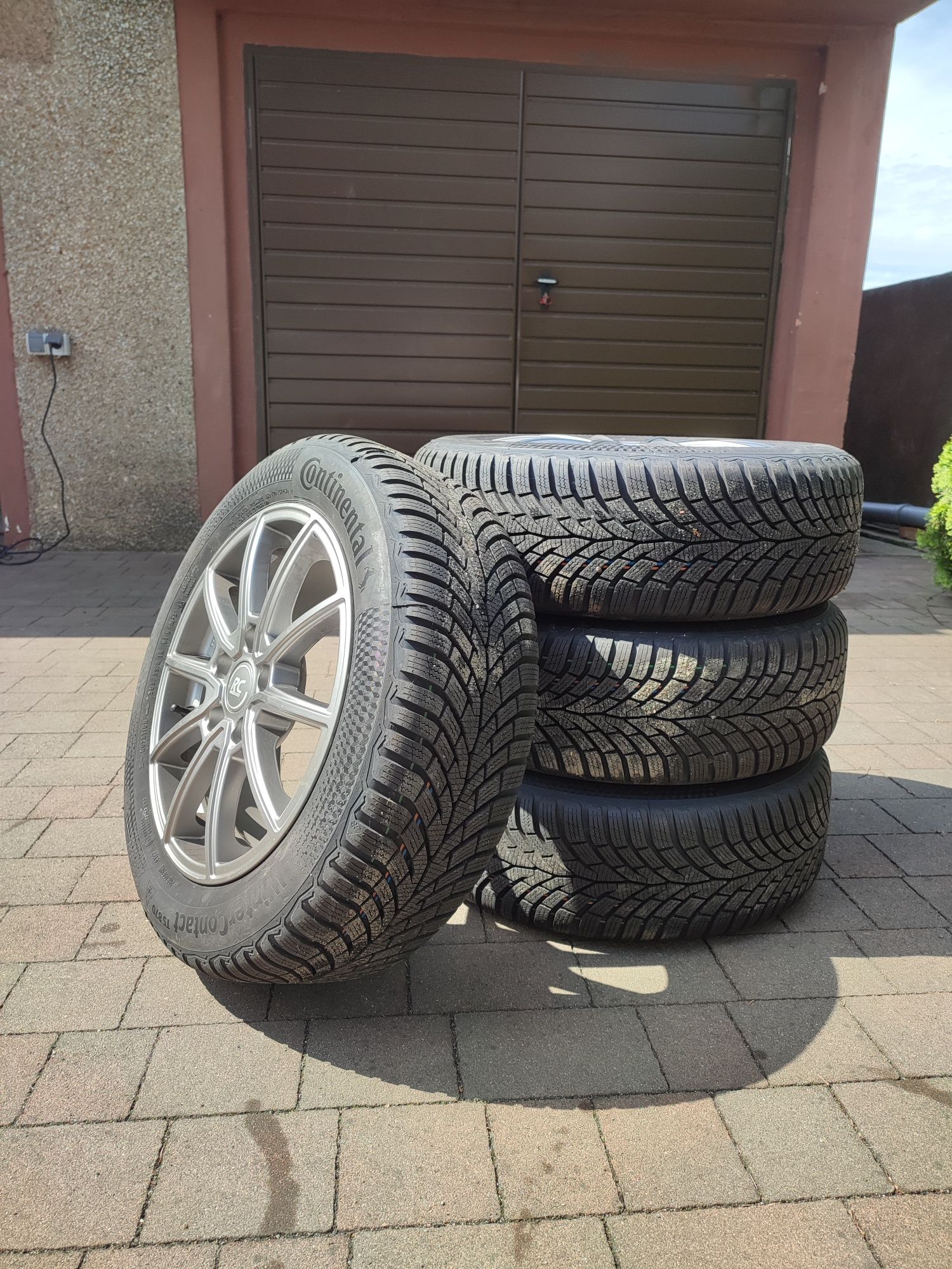 4x Koła zimowe 5x112 205/55 R16