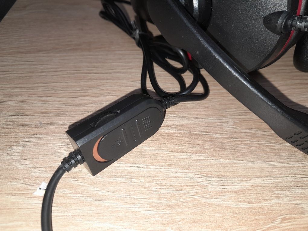 Sluchawki przewodowe gamingowe z mikrofonem headsets czarne