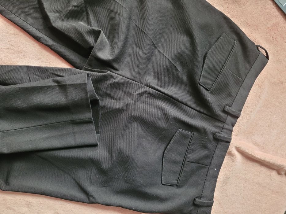 Eleganckie spodnie męskie w kant Zara r42