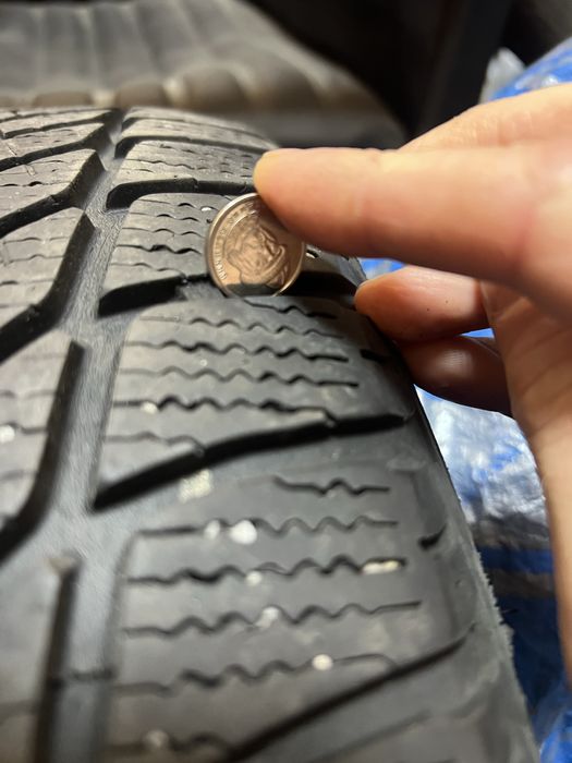 Зимові шини Goodyear  ultragrip ice 2  R16