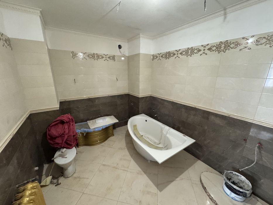 Продаж 4-кімн., 950$/кв.м, Центр 10хв, Власна Тераса! КРАЩА ІНВЕСТИЦІЯ