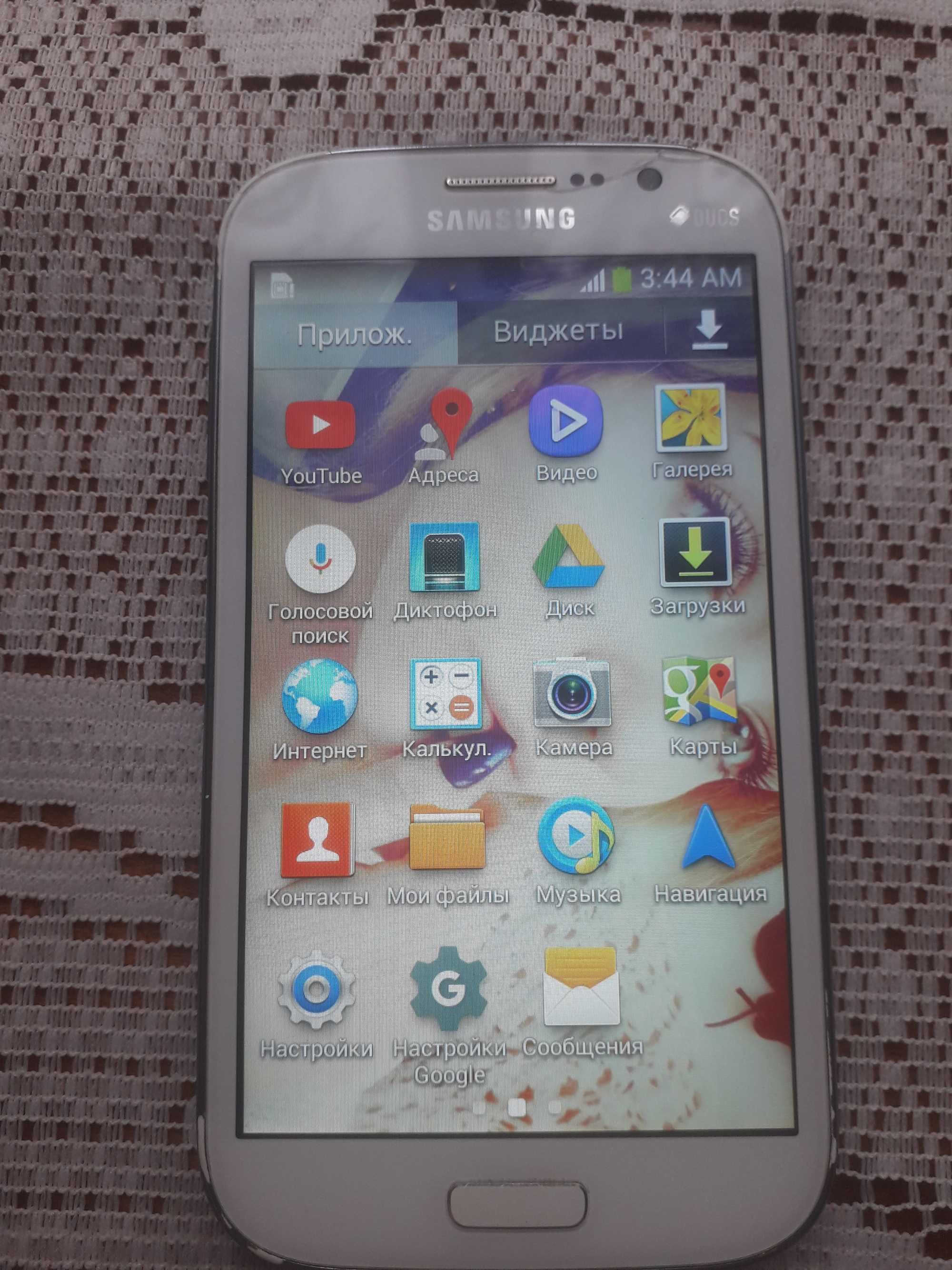 Смартфон Samsung GALAXY GRAND DUOS GT-19082