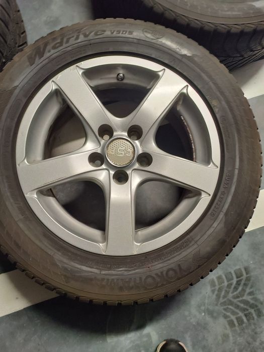 Felgi R16 5×110 z oponami zimowymi
